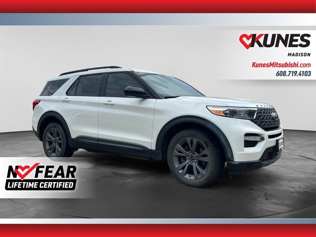 2022 FORD Explorer