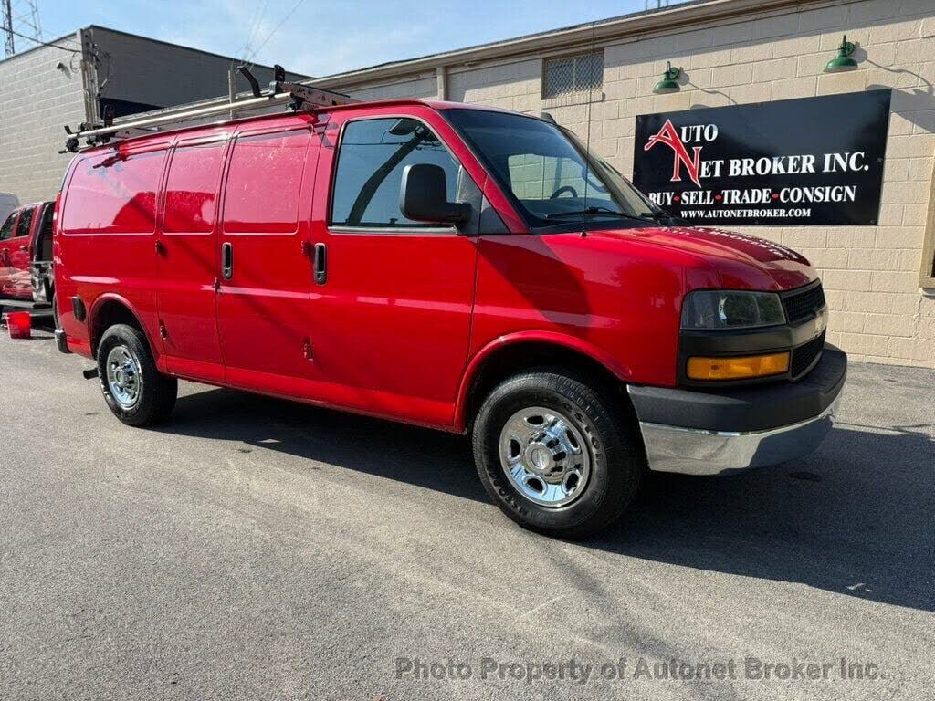 2018 CHEVROLET Express