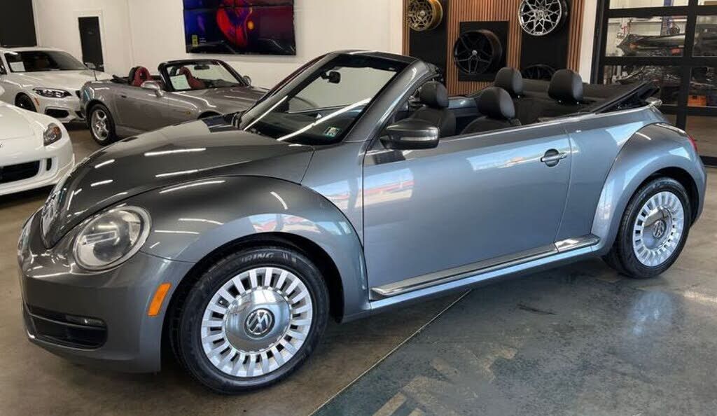 2014 VOLKSWAGEN Beetle