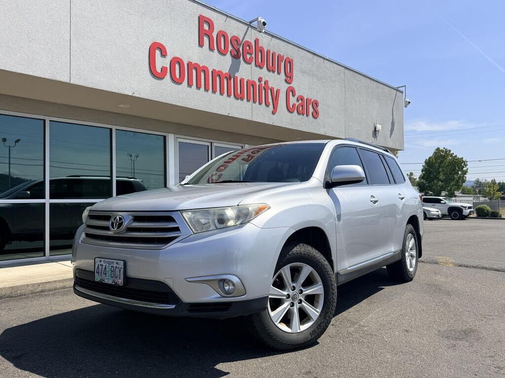 2012 TOYOTA Highlander
