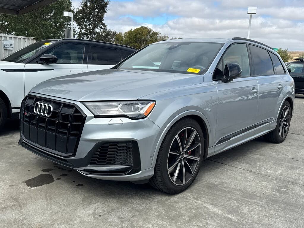 2023 Audi SQ7