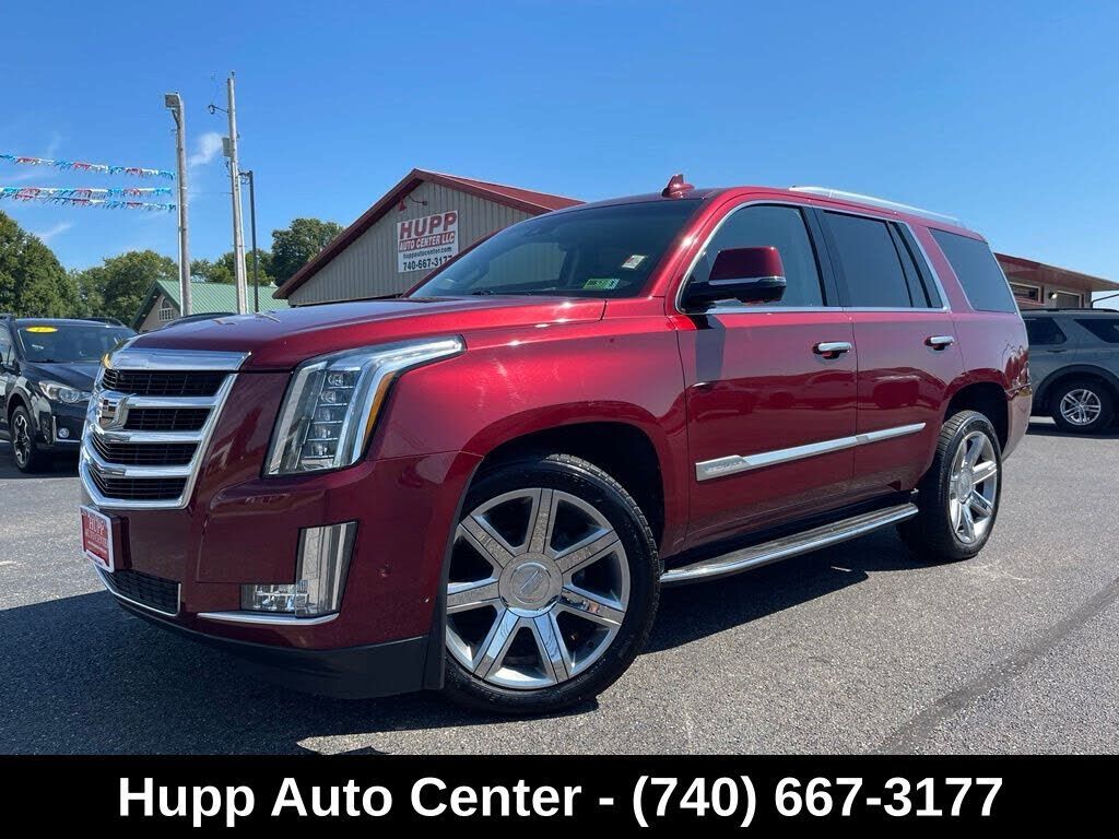 2017 CADILLAC Escalade