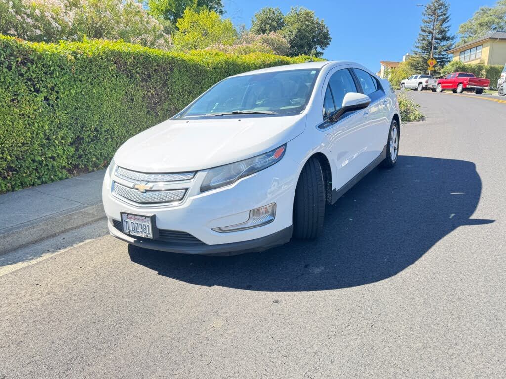 2015 CHEVROLET Volt