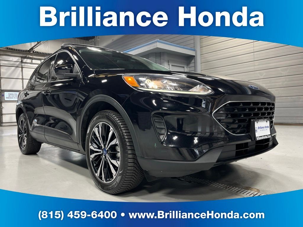 2022 FORD Escape