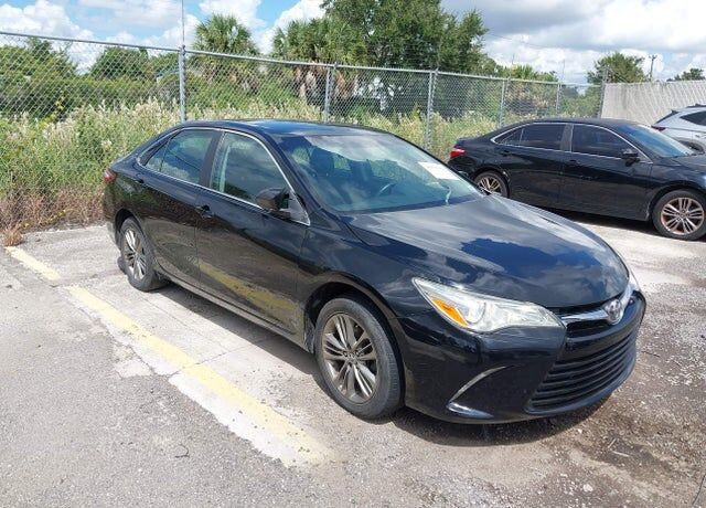 2017 TOYOTA Camry