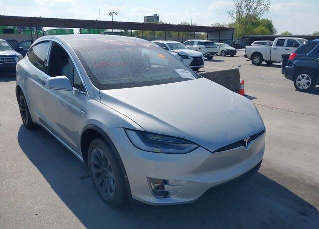 2016 TESLA Model X
