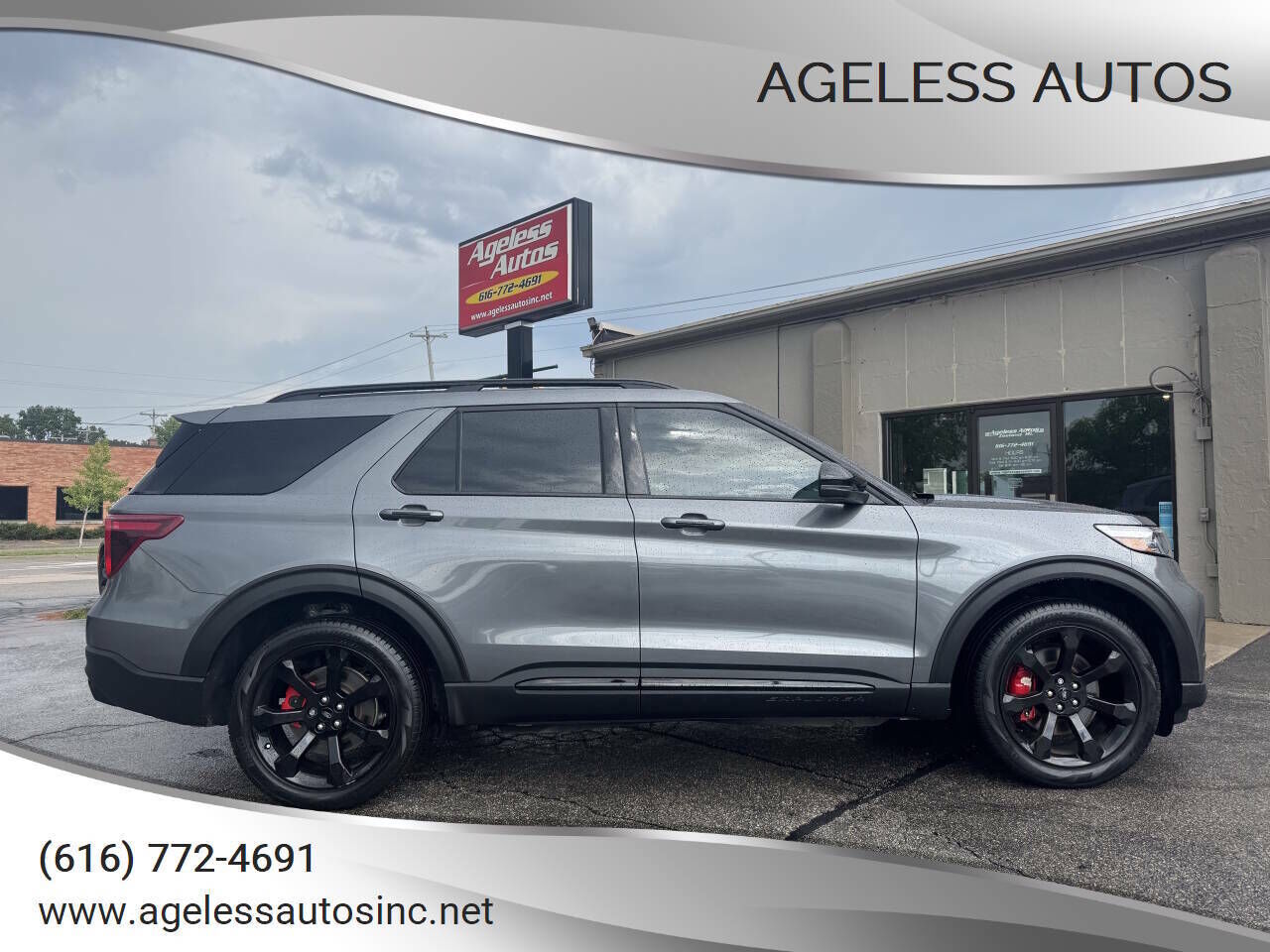 2023 FORD Explorer