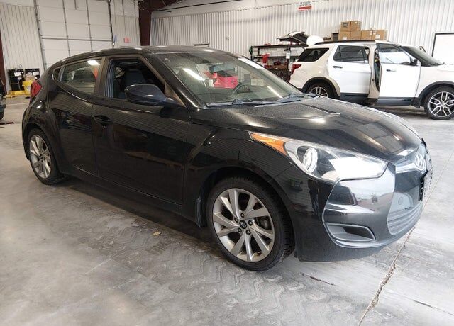 2016 HYUNDAI Veloster