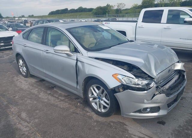 2013 FORD Fusion