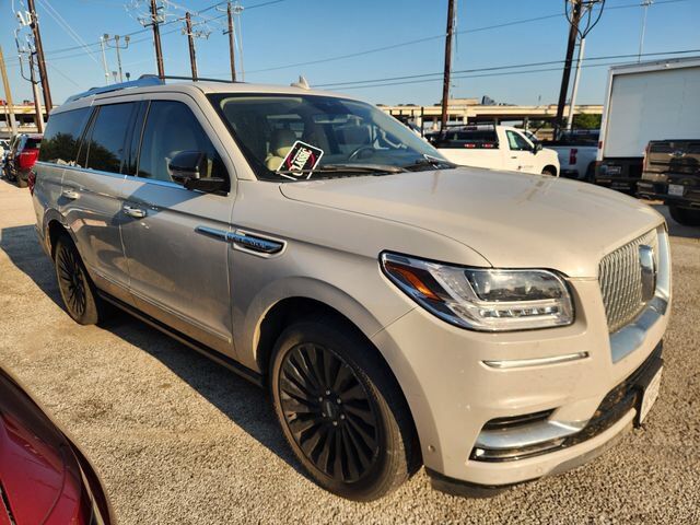 2020 LINCOLN Navigator