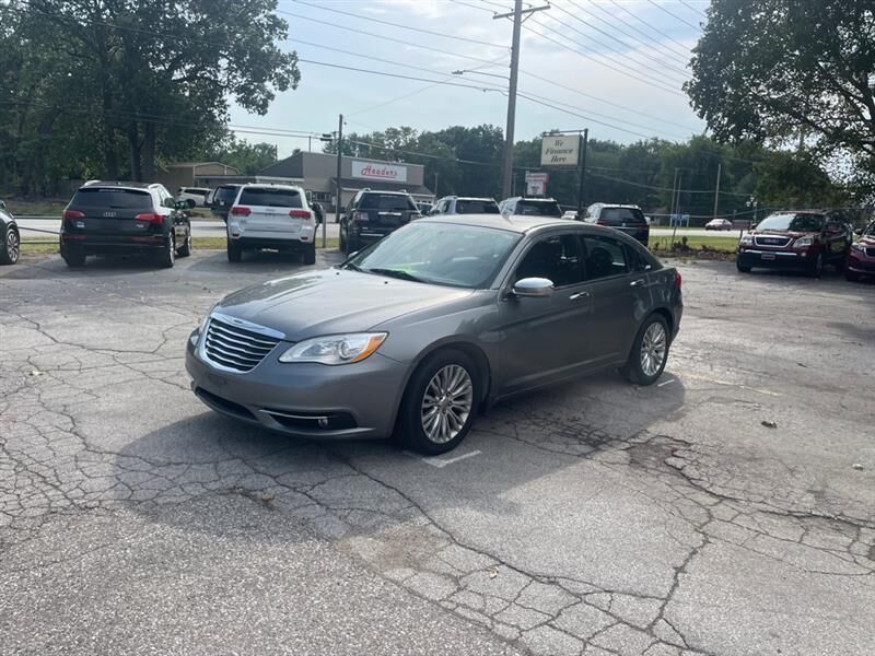 2012 CHRYSLER 200