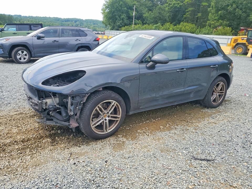 2020 PORSCHE Macan