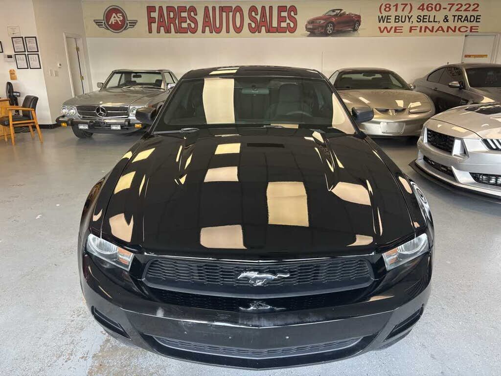 2010 FORD Mustang