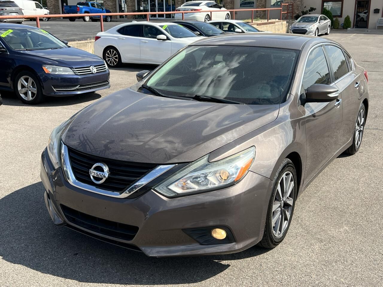 2017 NISSAN Altima