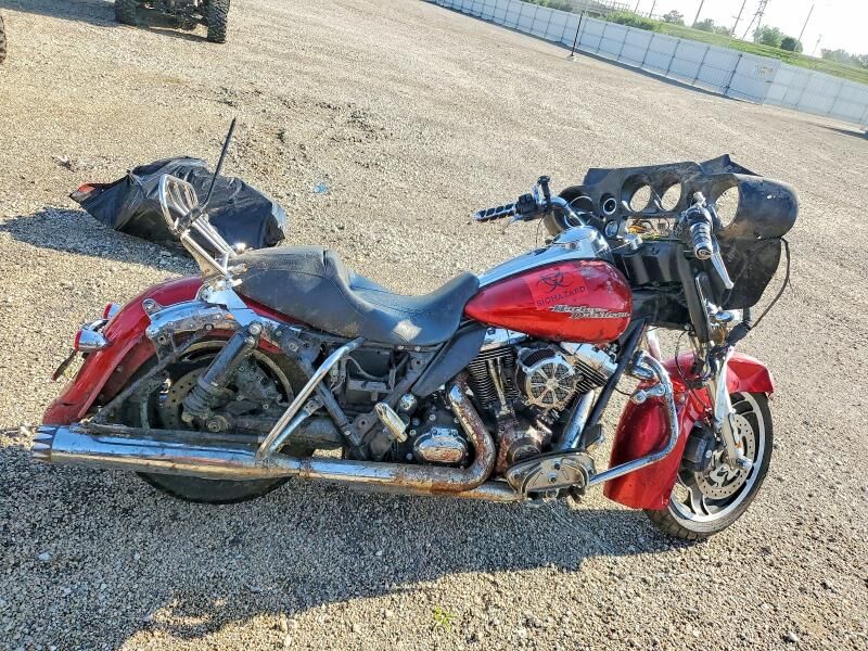 2012 HARLEY DAVIDSON Street Glide 103