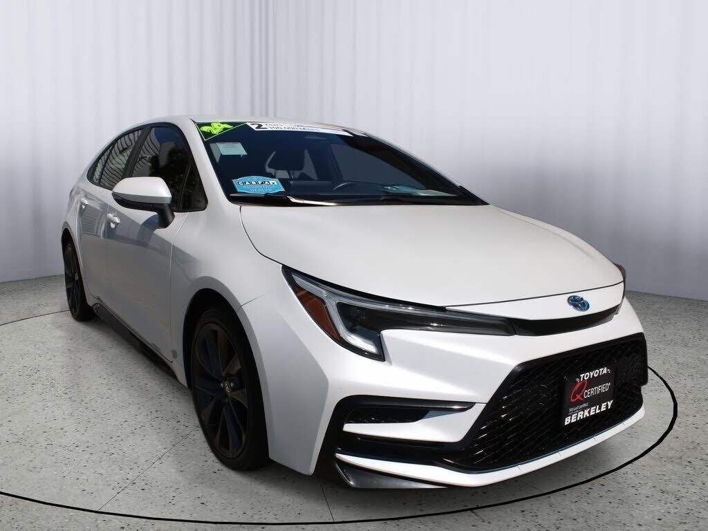 2024 TOYOTA Corolla