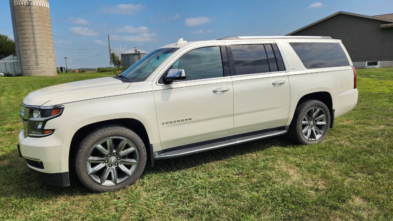 2015 CHEVROLET Suburban