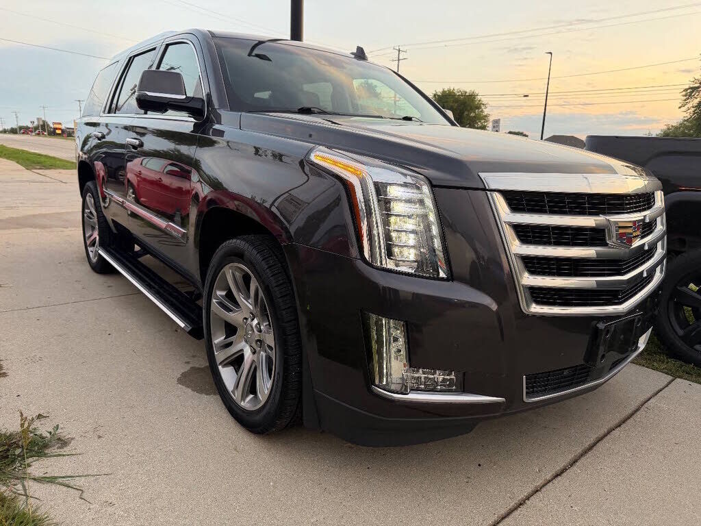 2016 CADILLAC Escalade