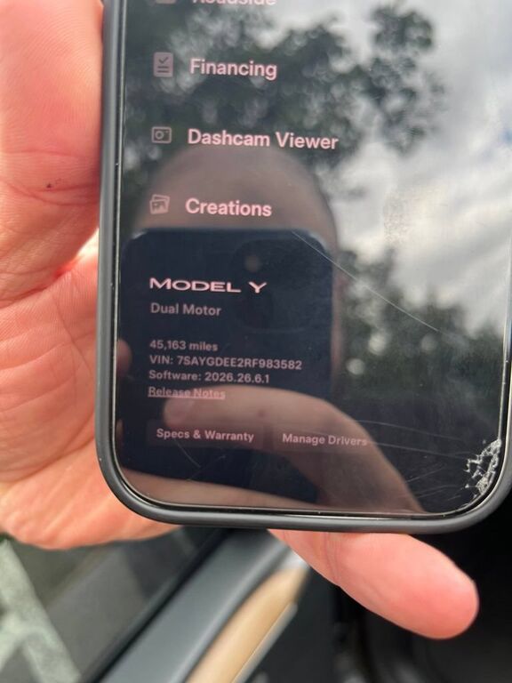 2024 TESLA Model Y