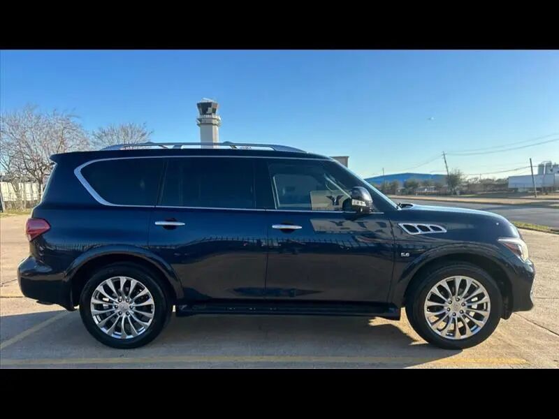 2017 INFINITI QX80
