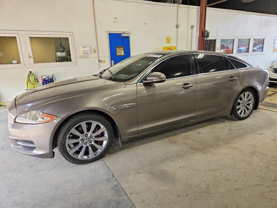 2011 JAGUAR XJ