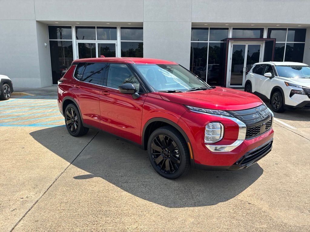 2026 MITSUBISHI Outlander