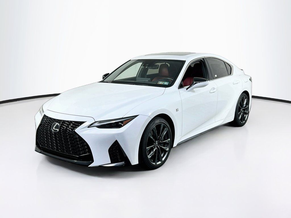 2021 LEXUS IS