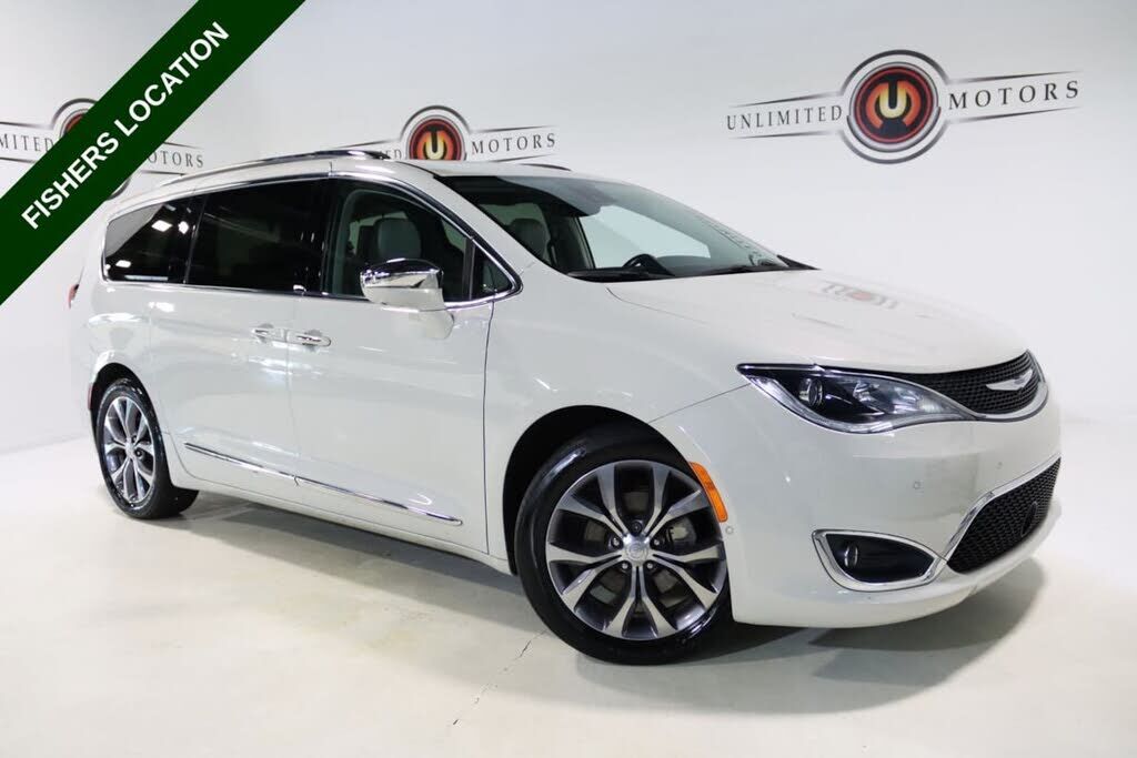 2019 CHRYSLER Pacifica