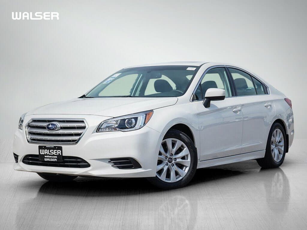 2017 SUBARU Legacy