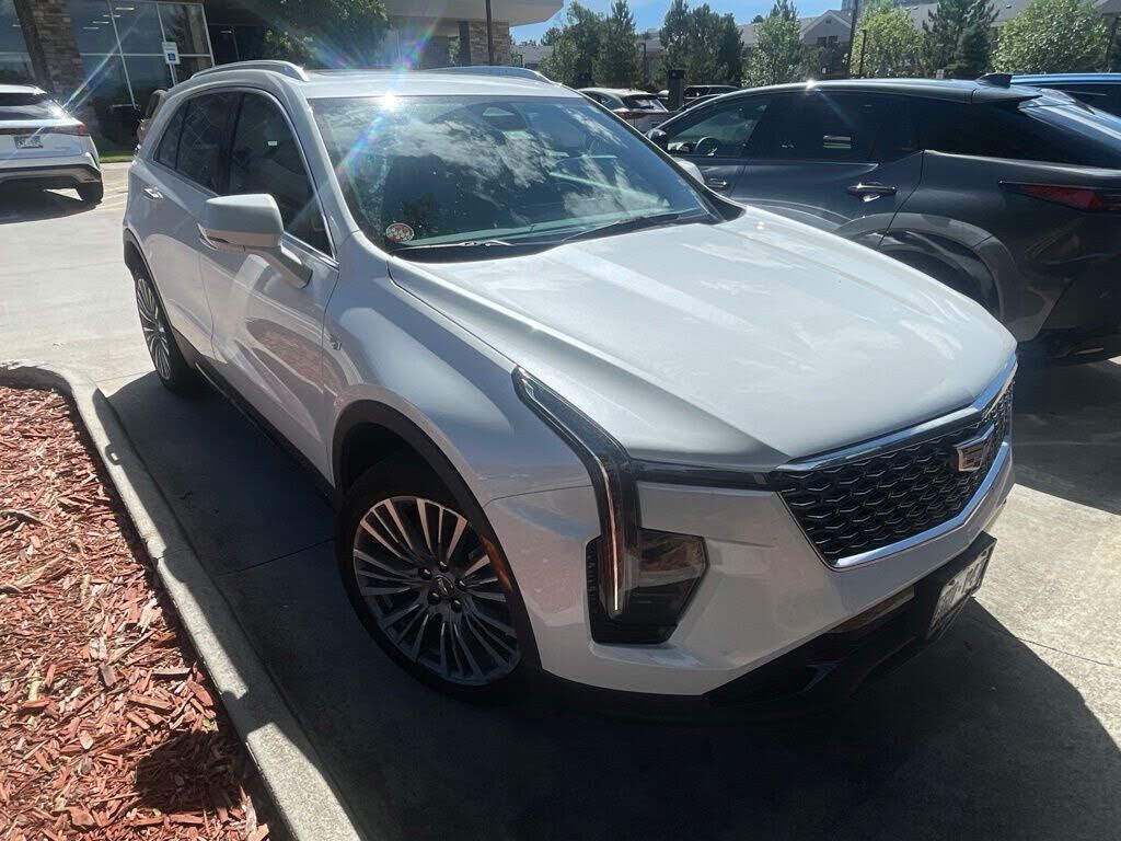 2024 CADILLAC XT4