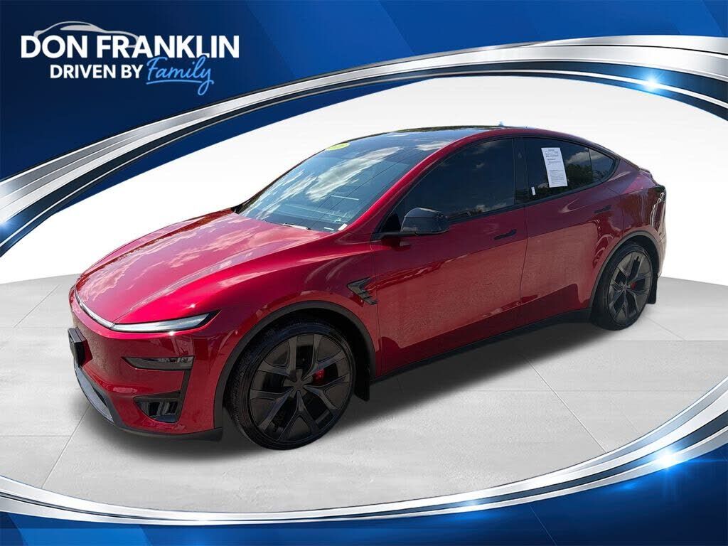 2026 TESLA Model Y