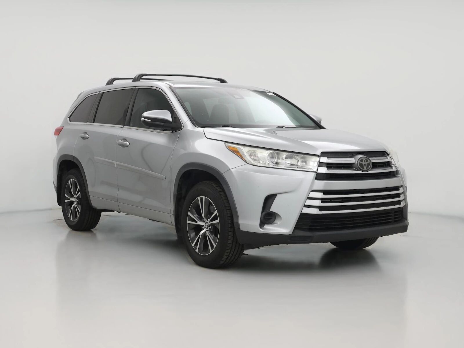 2017 TOYOTA Highlander