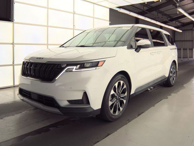 2024 KIA Carnival