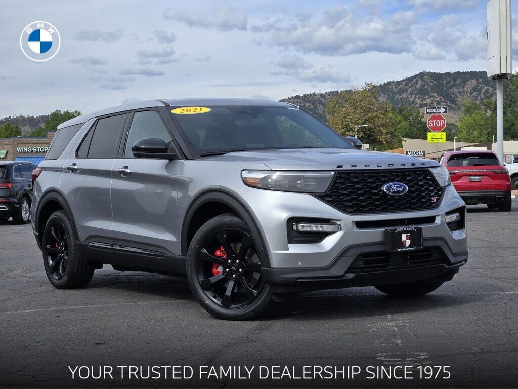2021 FORD Explorer