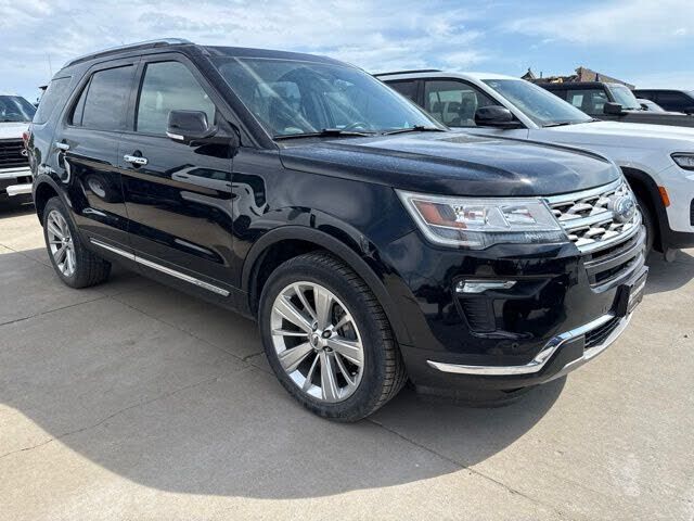 2019 FORD Explorer
