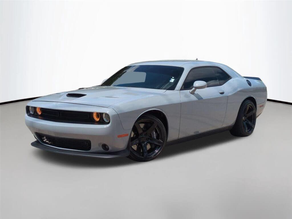 2021 DODGE Challenger