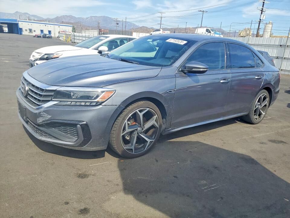 2020 VOLKSWAGEN Passat