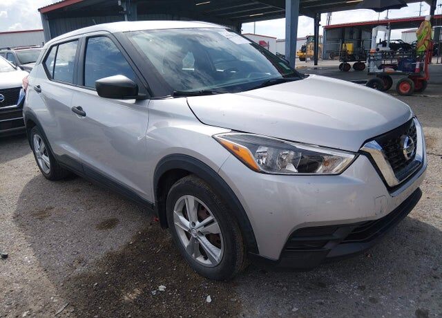 2020 NISSAN Kicks