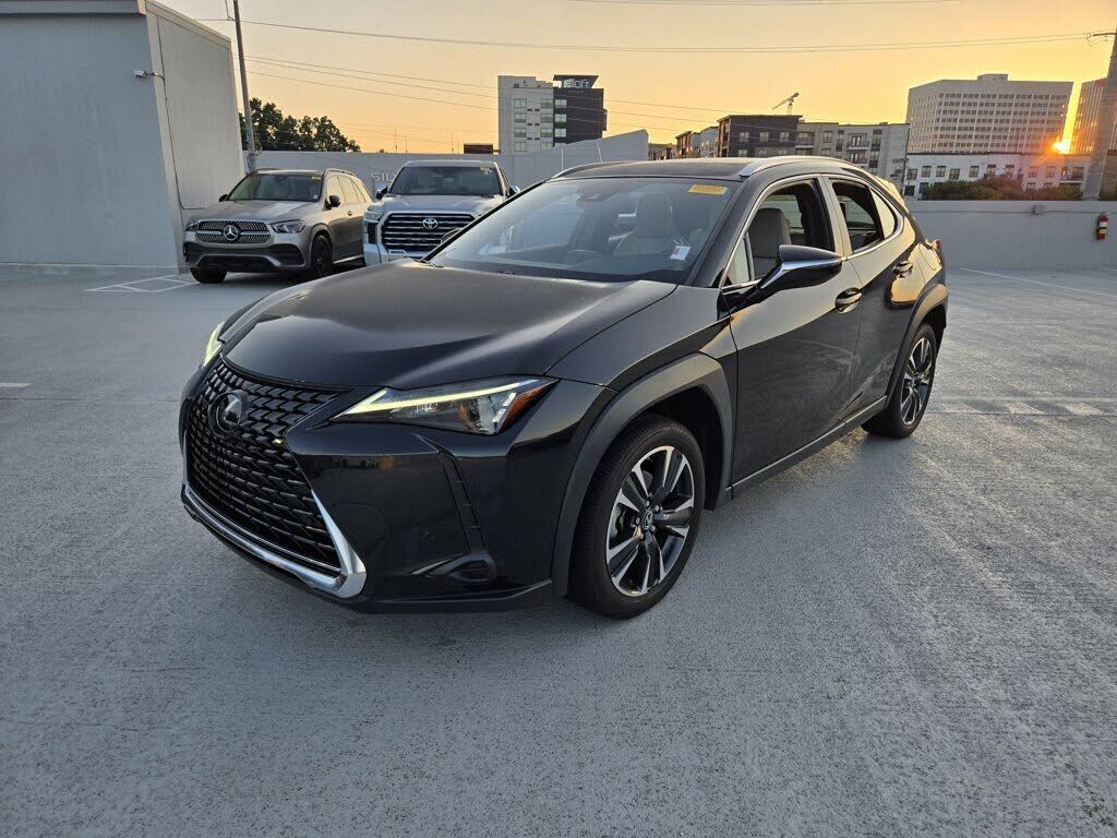 2024 LEXUS UX