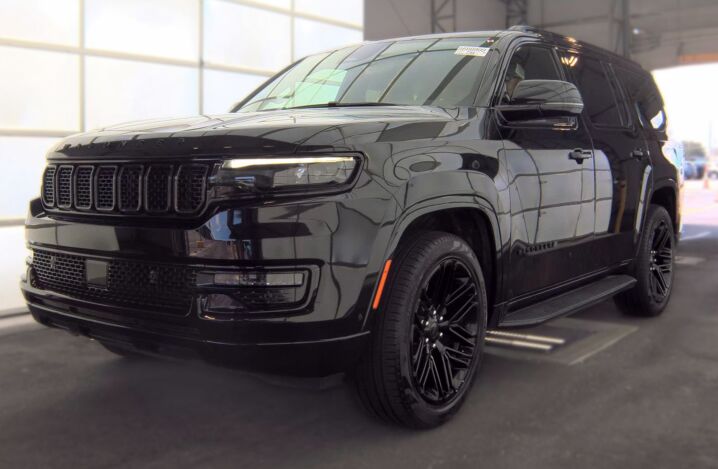 2025 JEEP Wagoneer