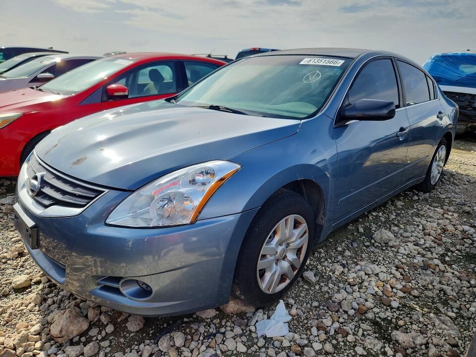 2011 NISSAN Altima