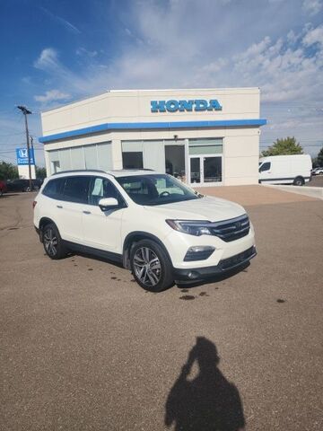 2017 HONDA Pilot