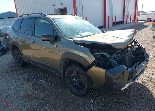 2023 SUBARU Forester