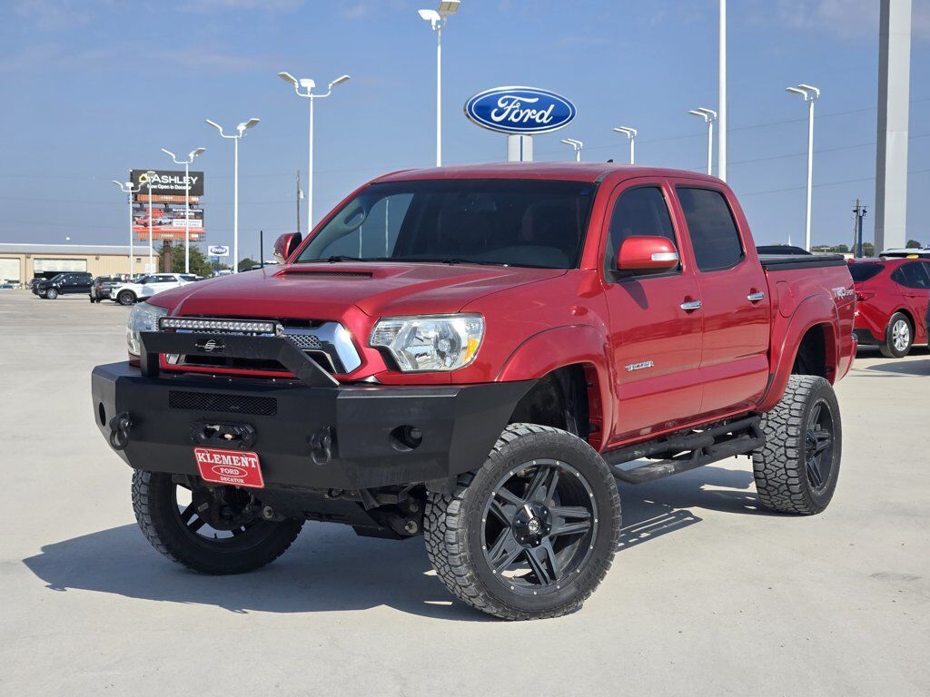 2015 TOYOTA Tacoma
