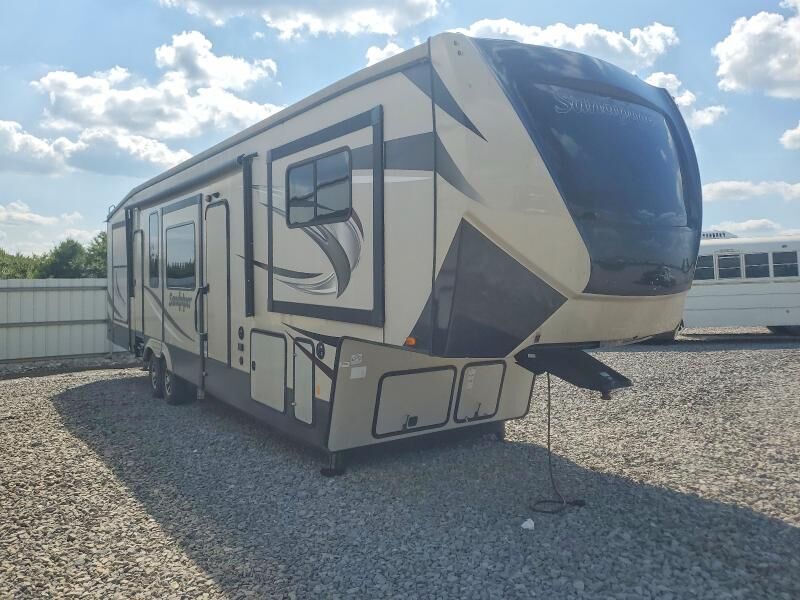 2020 FOREST RIVER Sandpiper Towables