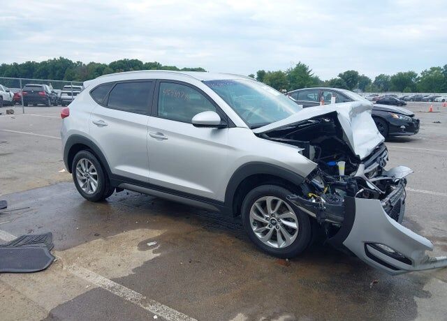 2016 HYUNDAI Tucson