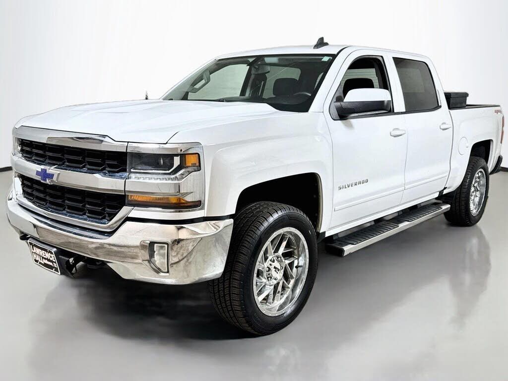 2017 CHEVROLET Silverado