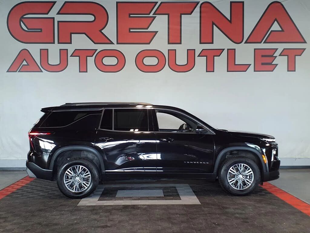 2024 CHEVROLET Traverse