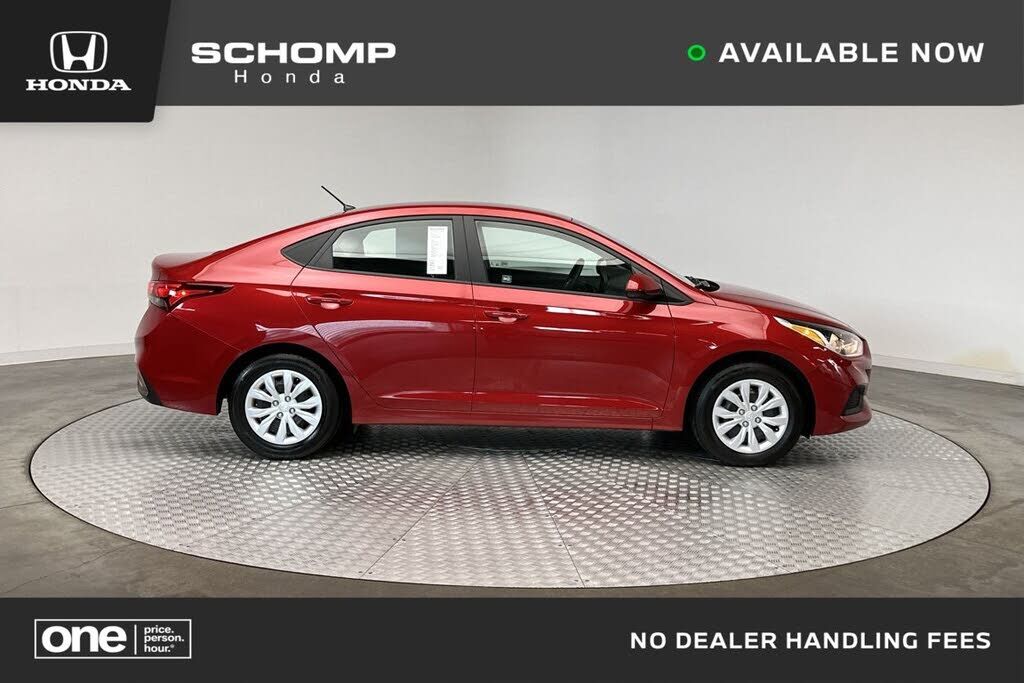 2022 HYUNDAI Accent