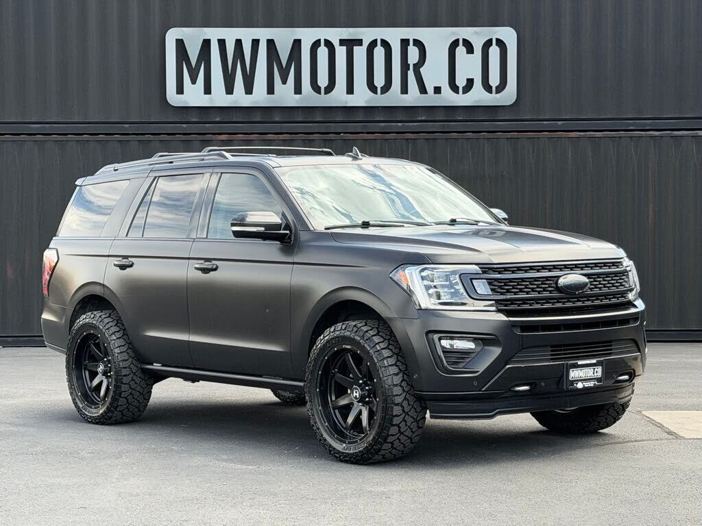 2021 FORD Expedition